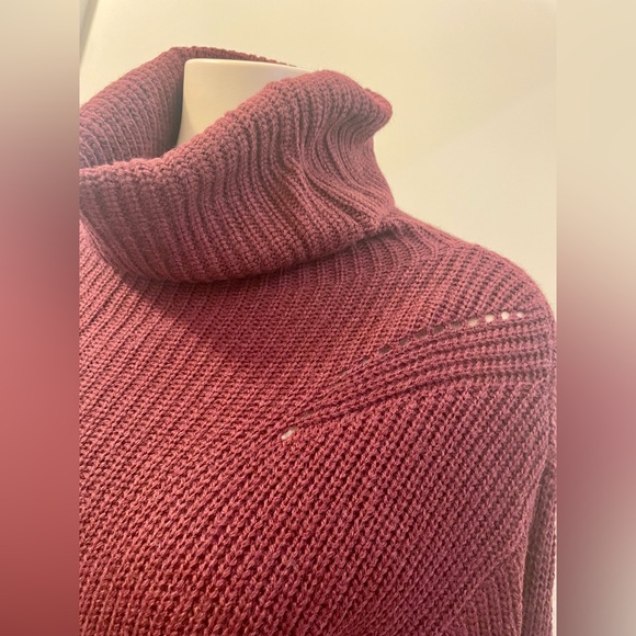 Gentle Fawn Oversized Sweater Dress (wine colour) - Picture 2 of 3